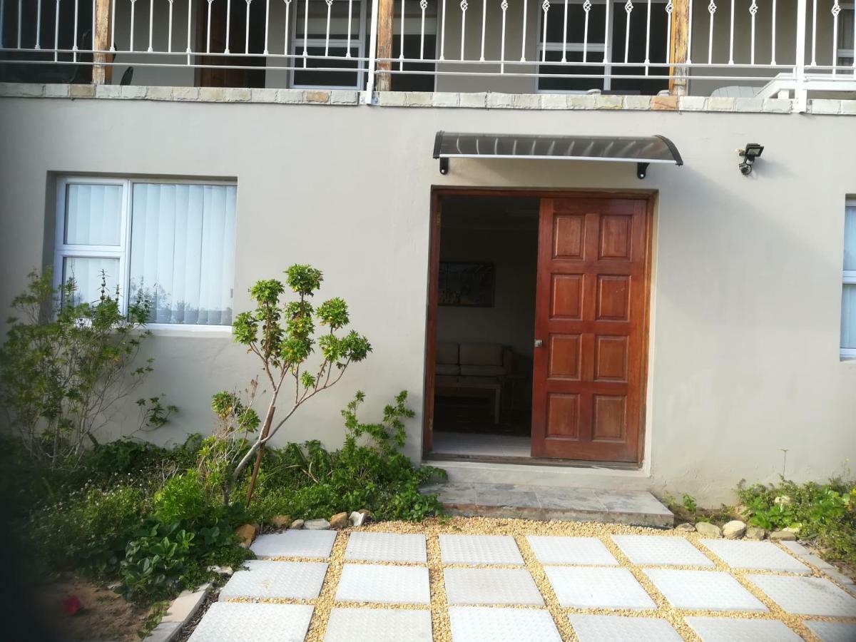 Daphne'S Place Apartment เฮอร์มานุส ภายนอก รูปภาพ